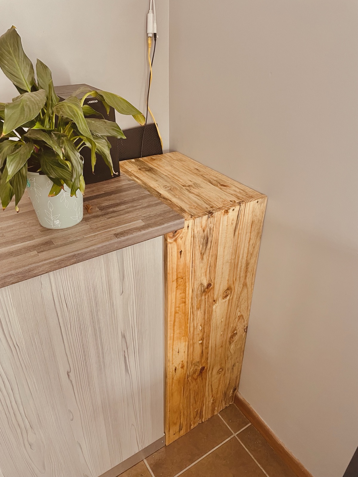 Cozy cabinet extension